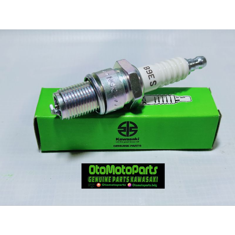 NGK B9ES NINJA R SS RR ORIGINAL SPARK PLUG 97070-0027