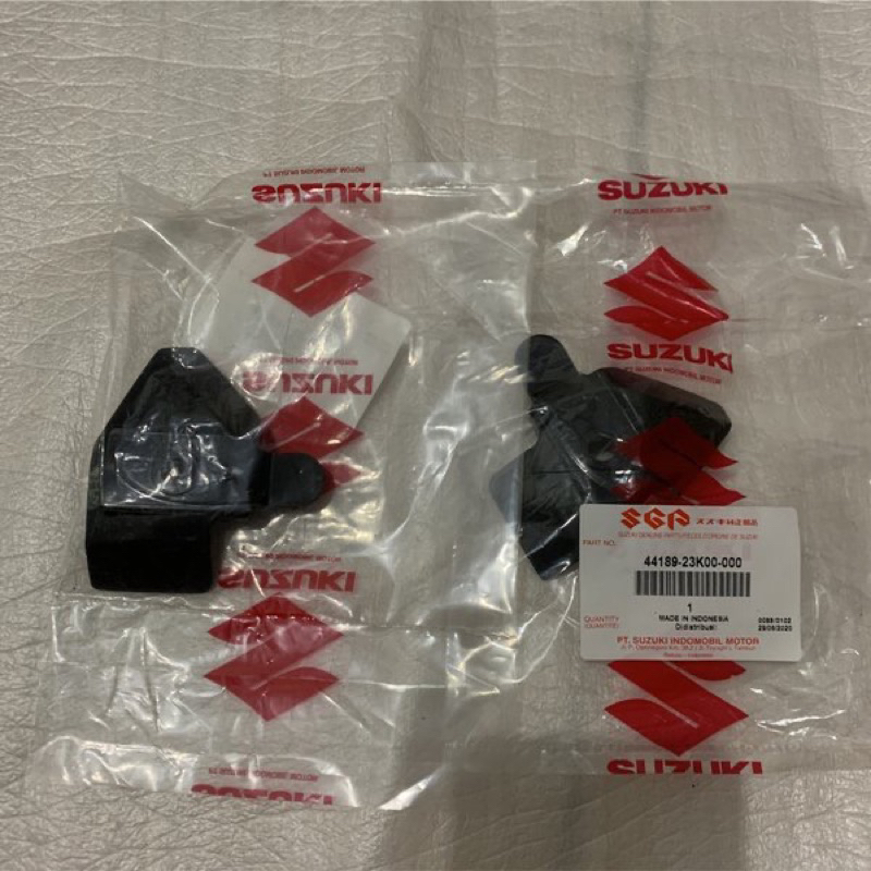 ขายึดฝาถังขวาและซ้ายคู่สําหรับ Suzuki GSX R 150