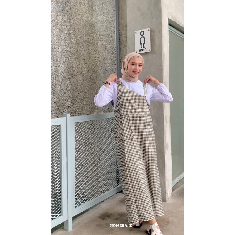 ชุดเอี๊ยมกางเกง Keiko