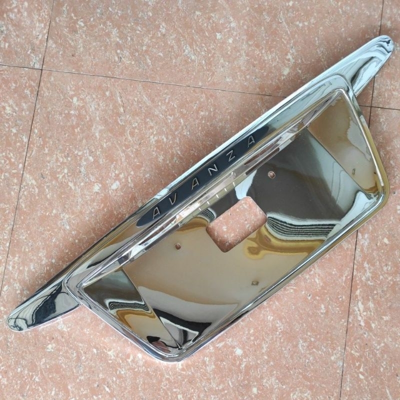 Hitam Trundlite เครื่องประดับหมายเลขแผ่นด้านหลัง toyota avanza / xenia 2004 ถึง 2011 chrome chrome matte black 2010 2009 2008 2007 2006 2005 ประเภท ec ใหม่ VVT-i vvti ไฟ