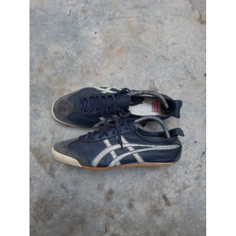 Onitsuka Tiger Japan Size 43 / วินาที