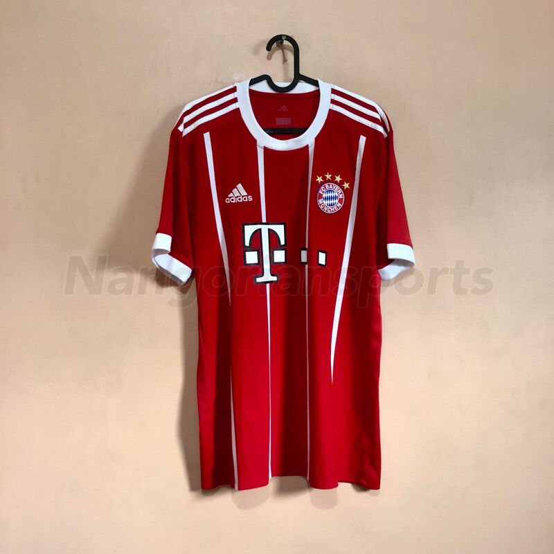 เสื้อกีฬาแขนสั้น ลายทีม Bayern Munich 17 18 ของแท้