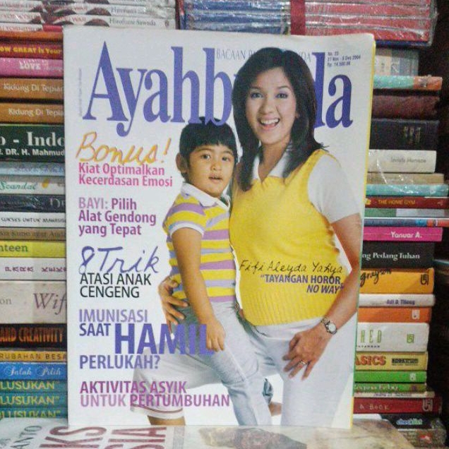 DADBUNDA MAJALAH ดั้งเดิม NO. 23 / 27 NOVEMBER - 3 DECEMBER 2004 USED