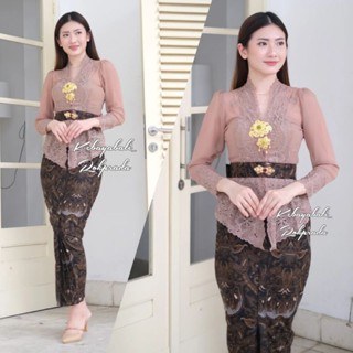  เสื้อแขนยาว ปักลาย KEBAYA BALI KARTINI