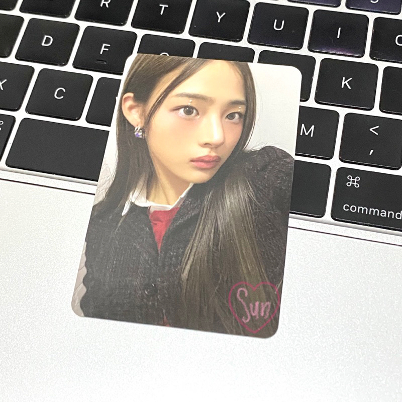 NewJeans Minji OMG Weverse A Photocard || Pc nj nwjns ditto vv อัลบั้มเครื่องแบบ