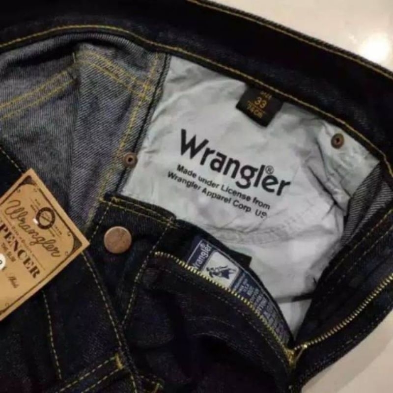 WRANGLER กางเกงยีนส์ผู้ชาย STANDARD SIZES 28 ถึง 44 สี BLACK GREY BROWN LIGHT BLUE