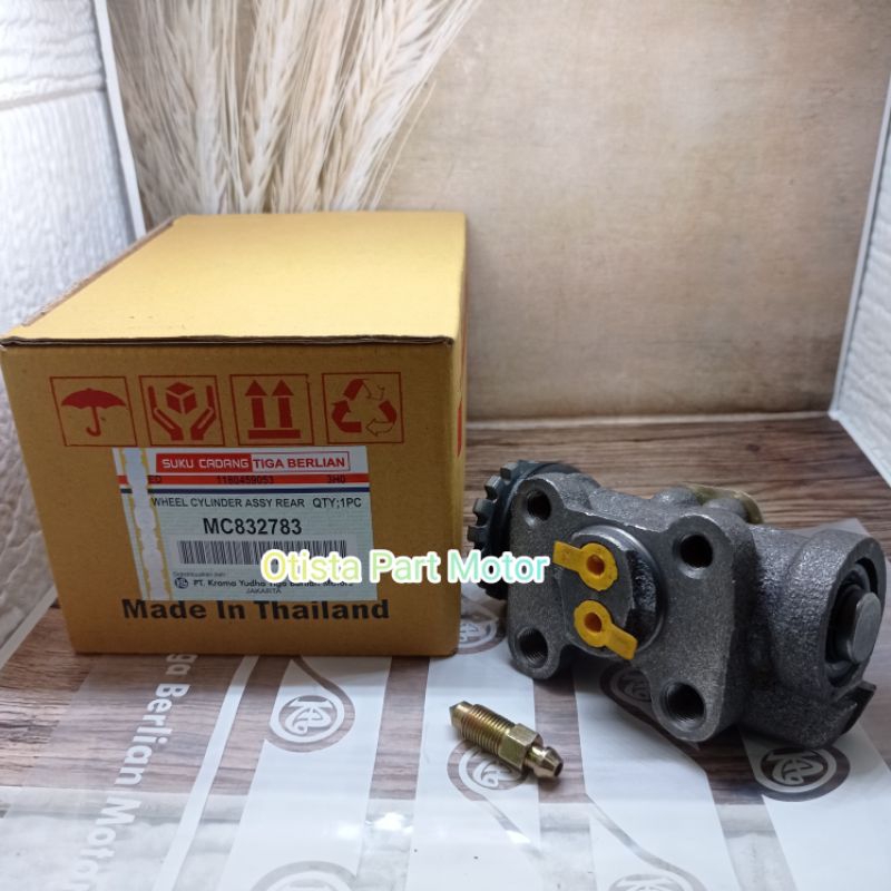 ด้านหลังเบรคหลักล้อ CYLINDER RIGHT NEPEL RR RH MITSUBISHI PS120 PS 120 MC832783