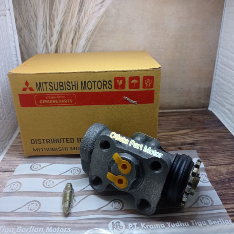 ล้อ CYLINDER MASTER BRAKE REAR ซ้าย RR LH NEPEL MITSUBISHI PS120 PS 120 MC832782