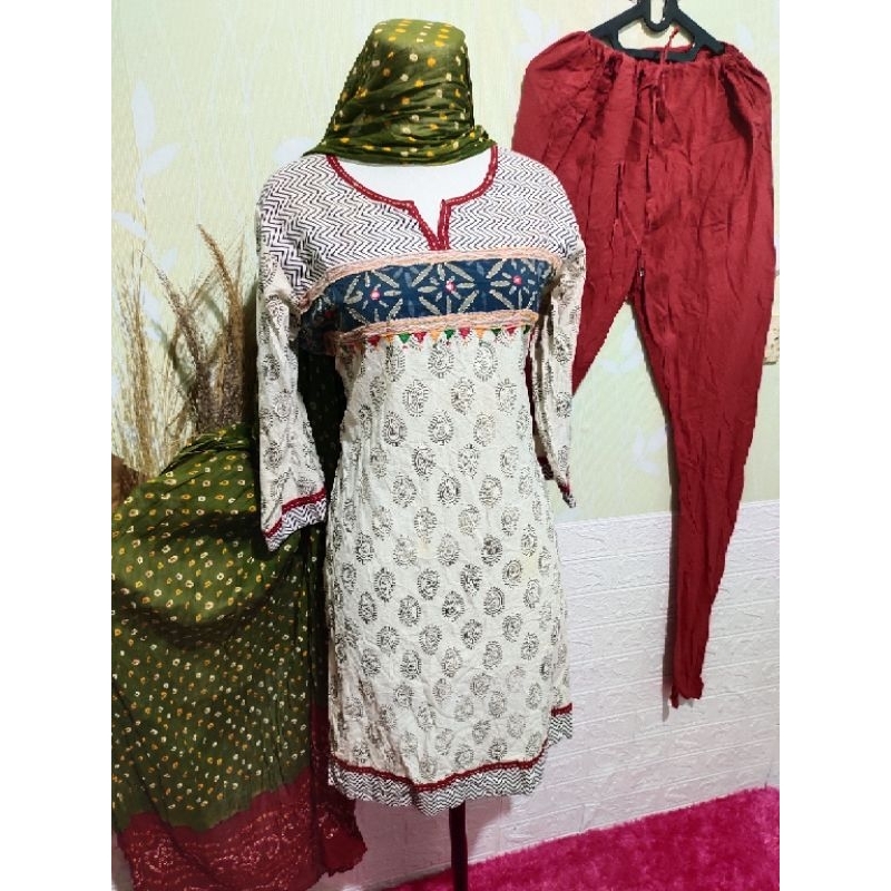 Katun ชุดเสื้อผ้าอินเดีย KURTI ผ้าฝ้าย ปักลาย