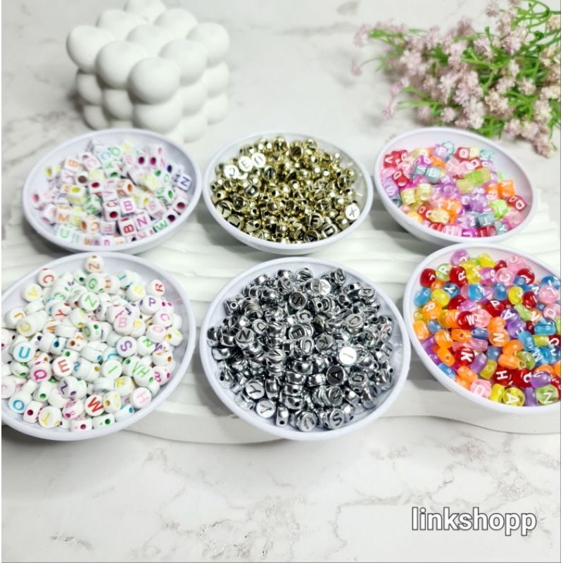 สี ALPHABET LETTER BEADS