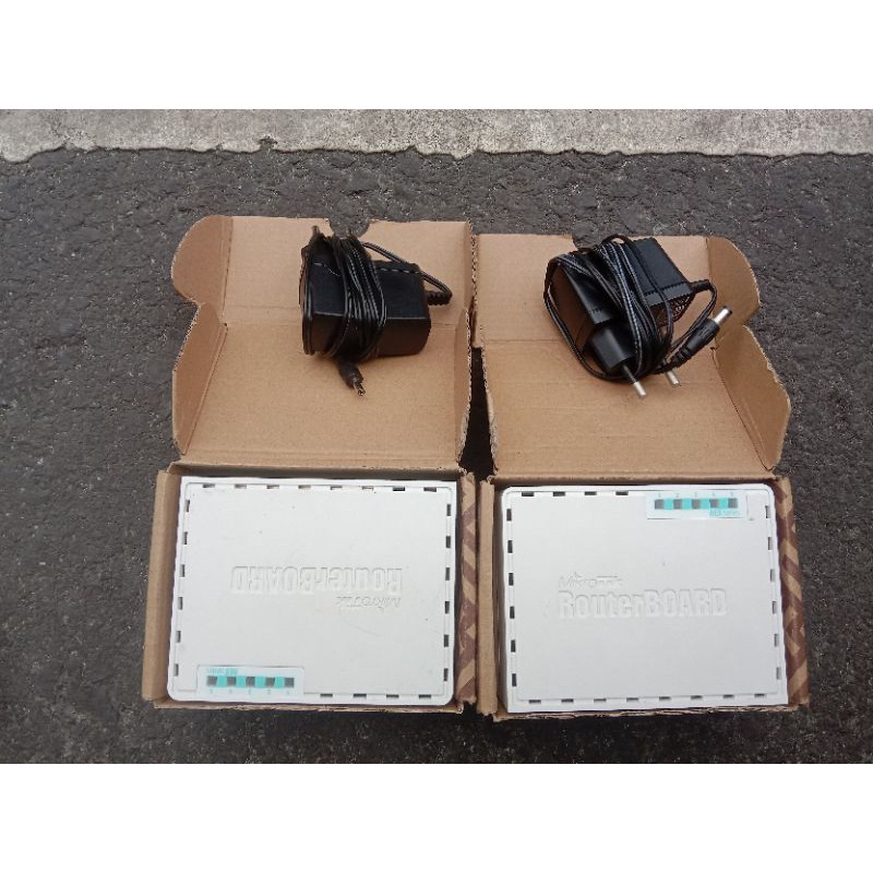 Mikrotik RB750GR3***