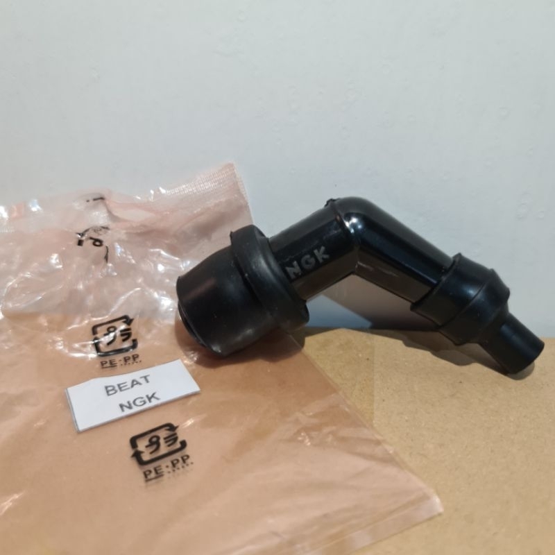 NGK BEAT SPARK PLUG CAP