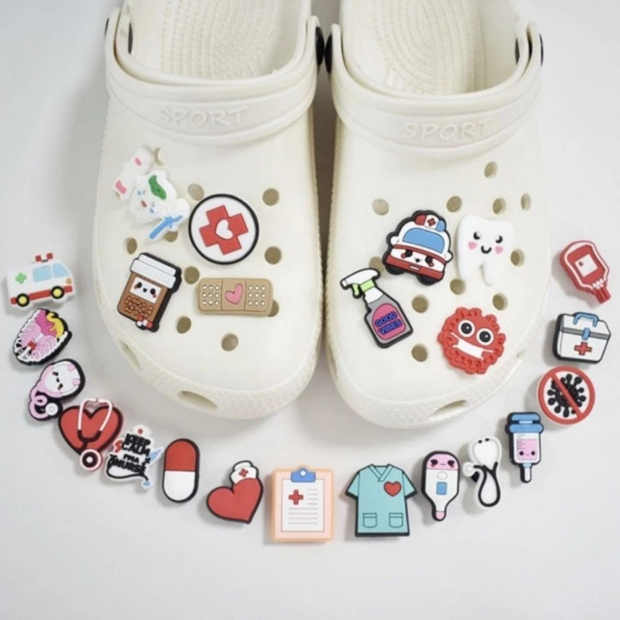 Jibitz สําหรับรองเท้าแตะ Crocs