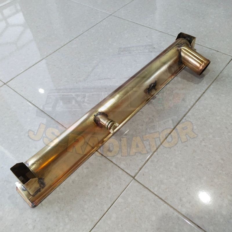 ตู้ล่างหม้อน้ํา Isuzu ELP