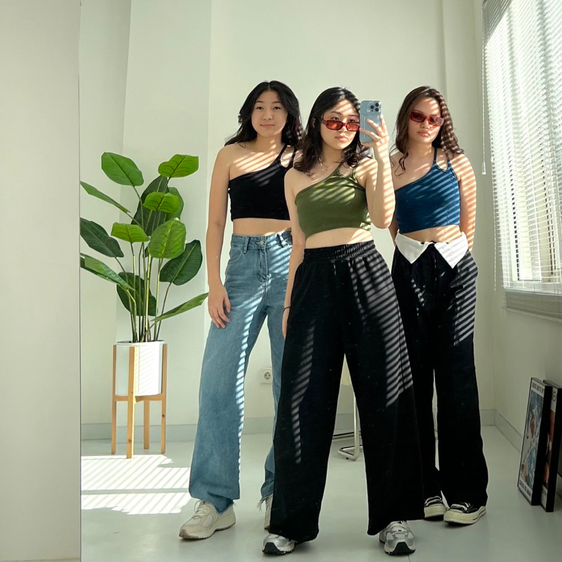 KIMI TOP - BARELYNN*