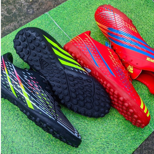 Adidas รองเท้าฟุตซอล
