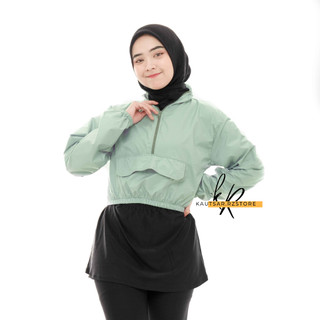 Jaket Olahraga Wanita Model Crop Ringan Untuk Aktifitas Olahraga