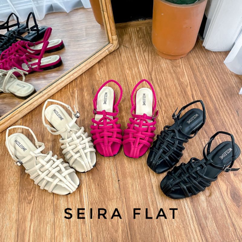 Seira รองเท้าแตะ ส้นแบน