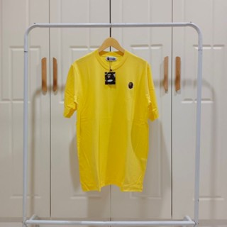 เสื้อยืด พิมพ์ลายโลโก้ A Bathing Ape Bape ขนาดเล็ก สีเหลือง สําหรับผู้ชาย