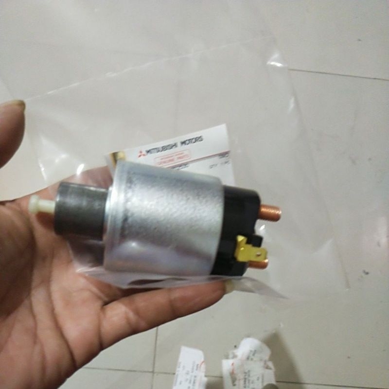 Mitsubishi colt T12OSS สวิตช์สตาร์ทอัตโนมัติ dynamo