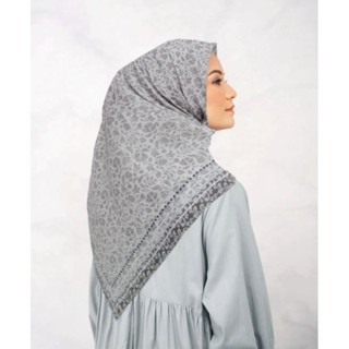 /MEGUZAA ฮิญาบสีเทา ฮิญาบ MOTIF ขายส่ง HIJAB HIJAB Quadrangle / MOTIF / KW / SYARI Quadrangle / ขายส่ง HIJAB MOTIF / HIJAB MOTIF / แฟชั่นมุสลิม / HIJAB Quadrangle MOTIF