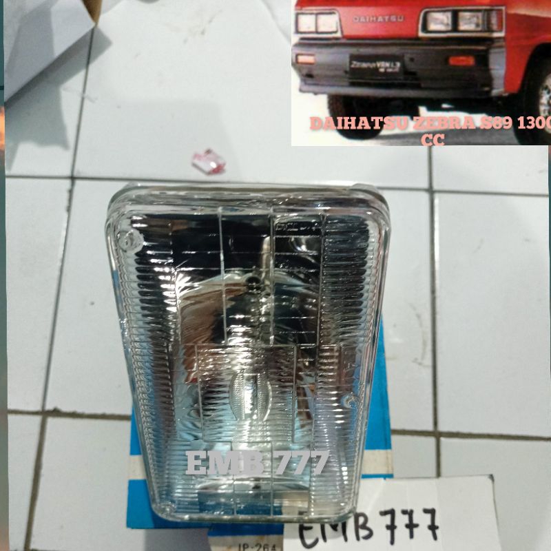DAIHATSU ZEBRA S89 1300 CC KOITO JAPAN HEAD LAMP