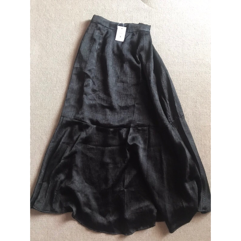 PRELOVED-ORIN SKIRT โดย YEONA.ID