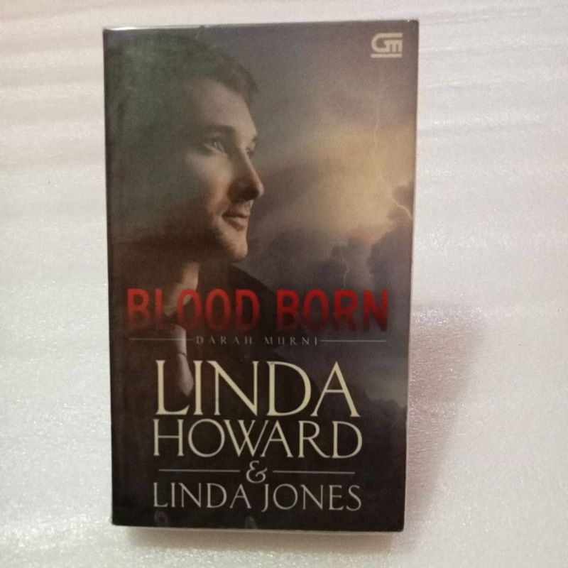 นิยาย Pure blood born Book by linda howard And linda jones