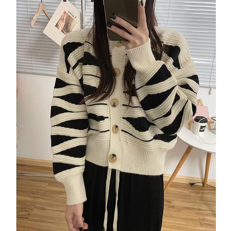 THREE ZEBRA CARDI เกาหลี CARDIGAN SWEATHER เกาหลี SWETER ผู้หญิง PREMIUM KNIT MATERIAL