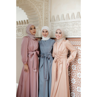 ใหม่ ส่วนใหญ่ - ADA JUMBO /&lt;Unk&gt; GAMIS ชุดเดรสยาว KAFTAN&lt;Unk&gt;&lt;Unk&gt; BY NAZYA MAXI DRESS Party DRESS&lt;Unk&gt; SATIN SILK PREMIUM PROMNIGHT DRESS BRIDESMAID Uniform รุ่นล่าสุด 2023