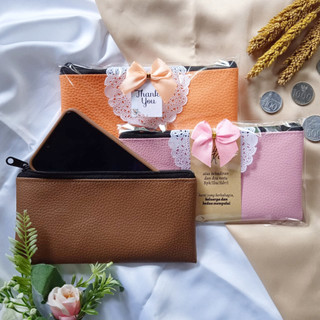 SOUVENIR POUCH DOMPET BAHAN VINYL KULIT SINTETIS CUSTOM NAMA