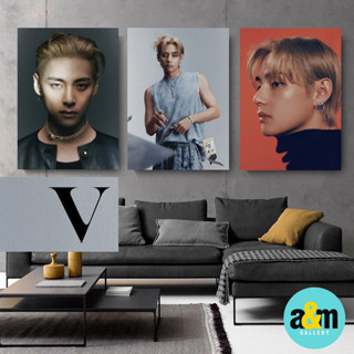 โปสเตอร์ไม้ ลาย Kim Taehyung V BTS Megazine Edition I K-POP สําหรับแขวนตกแต่งผนังห้อง