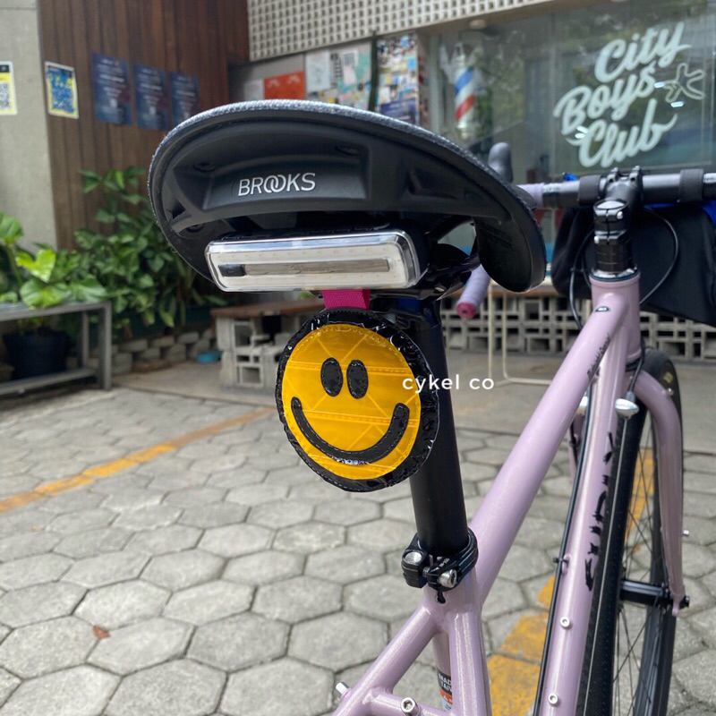 Gravlsout ยิ้มสะท้อนแสงจักรยานทรงกลม ไฟสะท้อนแสงด้านหลัง