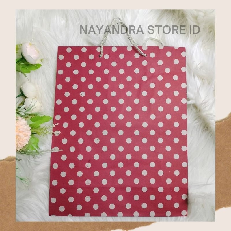 ถุงกระดาษใบใหญ่ ขนาด 26x12x33 / ถุงของขวัญ