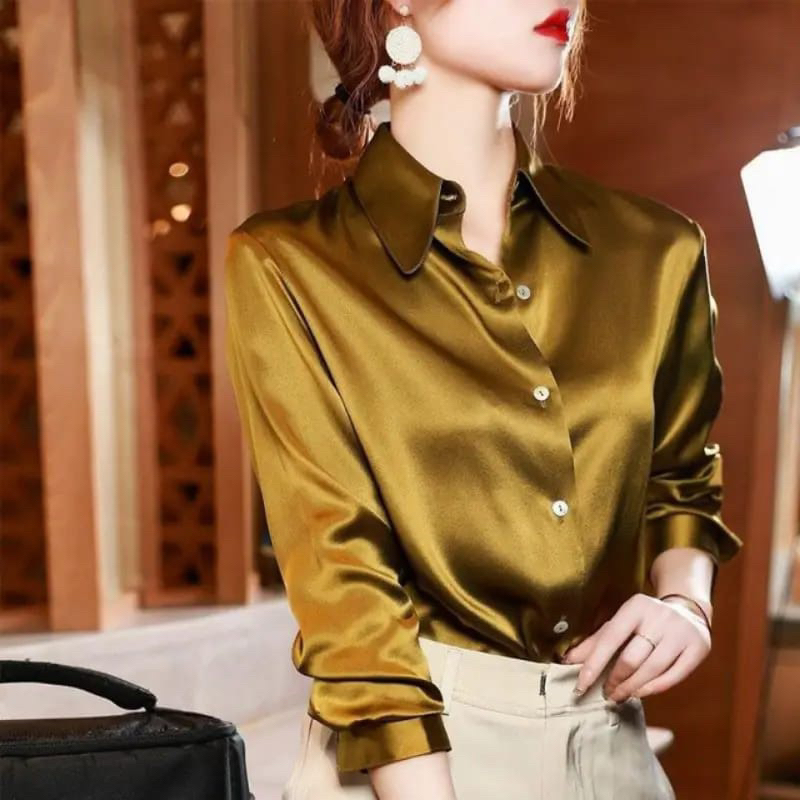 Kemeja นําเข้า SATIN Shirts WITH LONG SLEEVES / BRAND QUALITY LUXURY เสื้อเชิ้ตผู้หญิง LONG SLEEVED SHIRT WITH BUTTONS FOR ELEGANT OFFICE SATIN BLOUSE SILK CRACKERS WOMENS - ผู้หญิงอินเทรนด์ - ผู้หญิงเกาหลี เสื้อ
