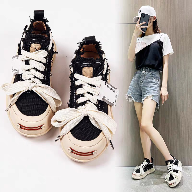 782 QUINN Premium Imported Casual Womens Semi-Slip On Canvas Shoes