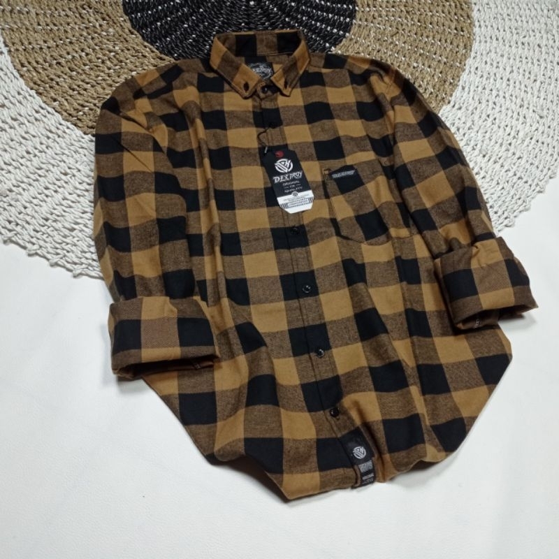 Kemeja เสื้อเชิ้ตผ้าสักหลาดแขนยาวผู้ชายลําลองลายสก๊อต ML XL