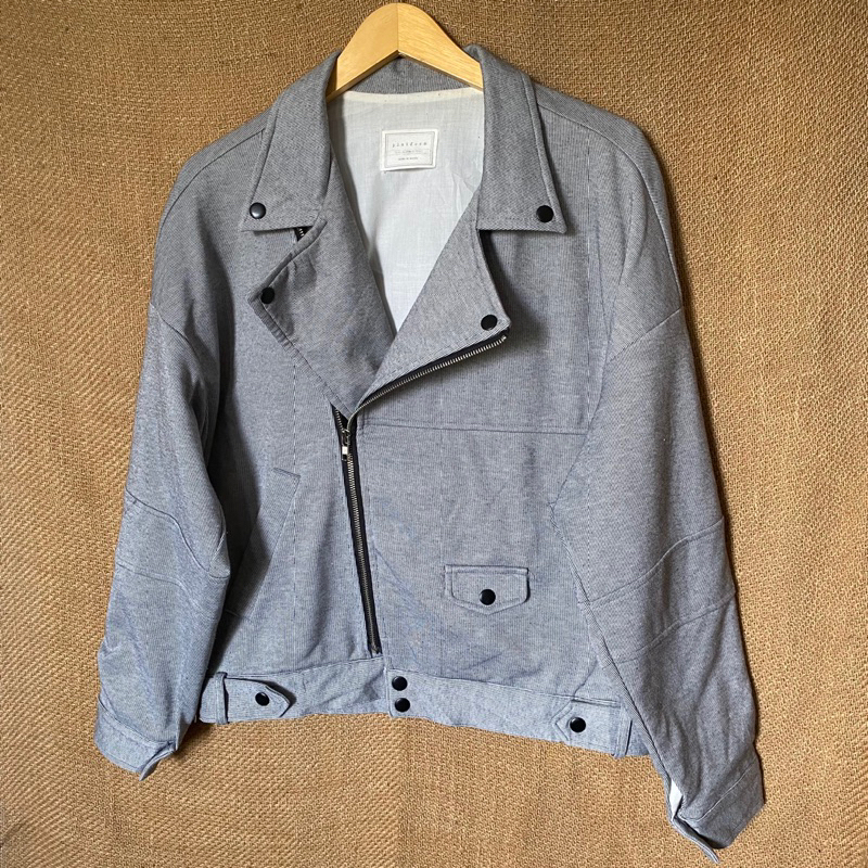 แพลตฟอร์ม Overzied Biker Jacket ผู้หญิง