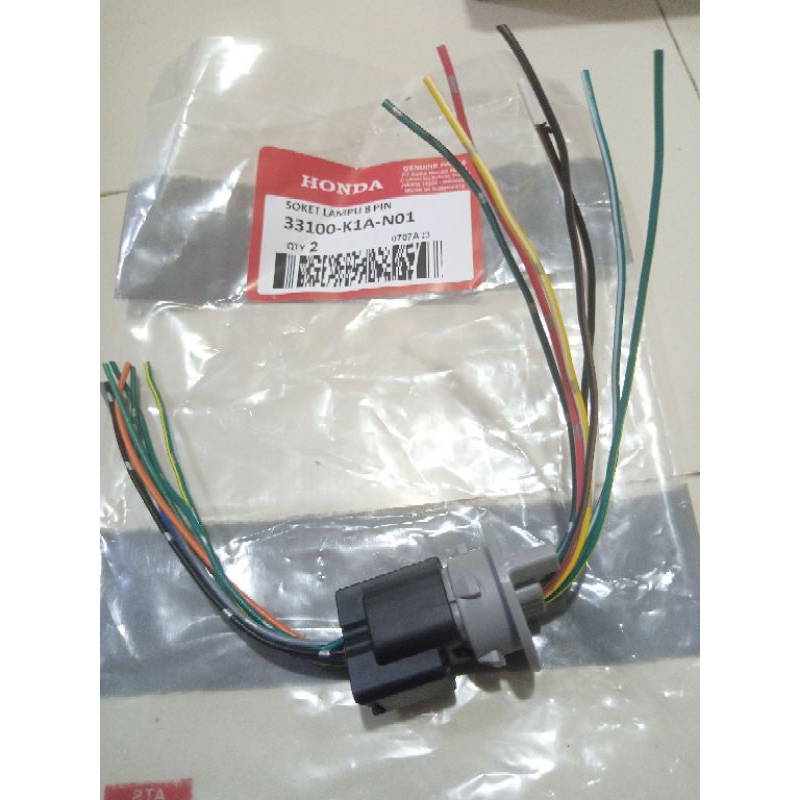 ซ็อกเก็ตไฟหน้า led Genio led Scott 2kf pin 8