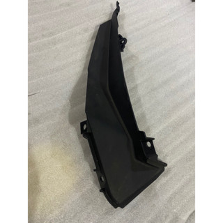 ฝาครอบด้านใน ด้านหลังขวา ของแท้ สําหรับ cbr 250rr cbr 250K 64