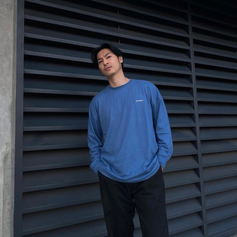 Casual ONFIRE - เสื้อยืดธรรมดาแขนยาวขนาดใหญ่สําหรับทั้งชายและหญิง