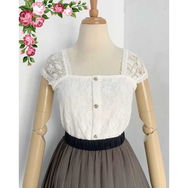 CA9. ผ้าโบรเคดสีขาวตัวท็อป