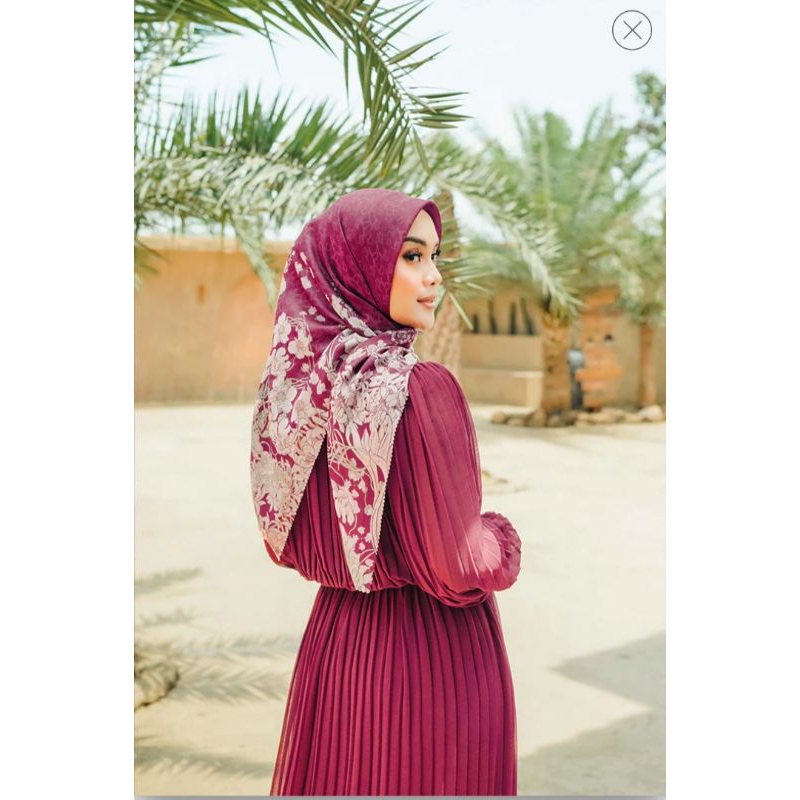 Osara SERIES โดย Buttonscarves