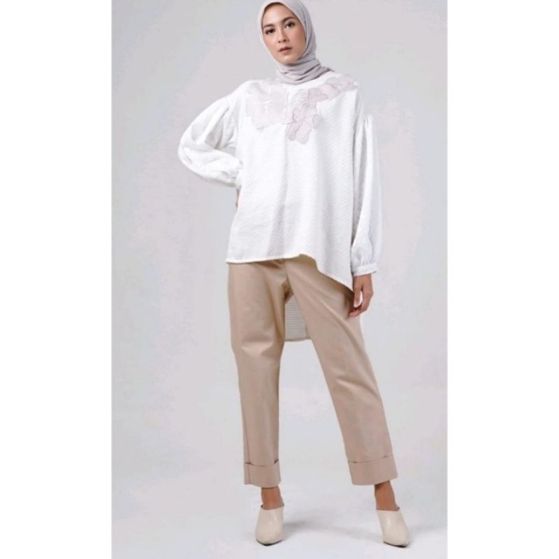 Wiona top BW โดย Jenna Kaia