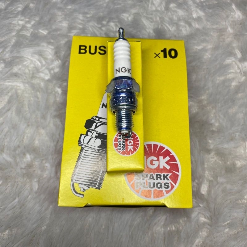 NGK C7HSA & CR6HSA SPARK PLUG PER PACK CONTAINS 10 ชิ้น