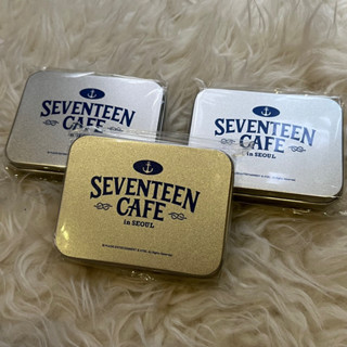 [พร้อมส่ง] 🇰🇷 ] Seventeen CAFE in Seoul Goods/Merchandise - ชุดถ่ายภาพทันที