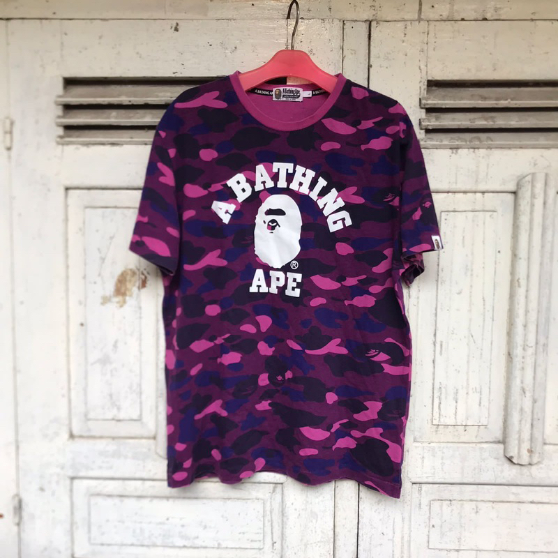 เสื้อยืด BAPE Camo มือสอง