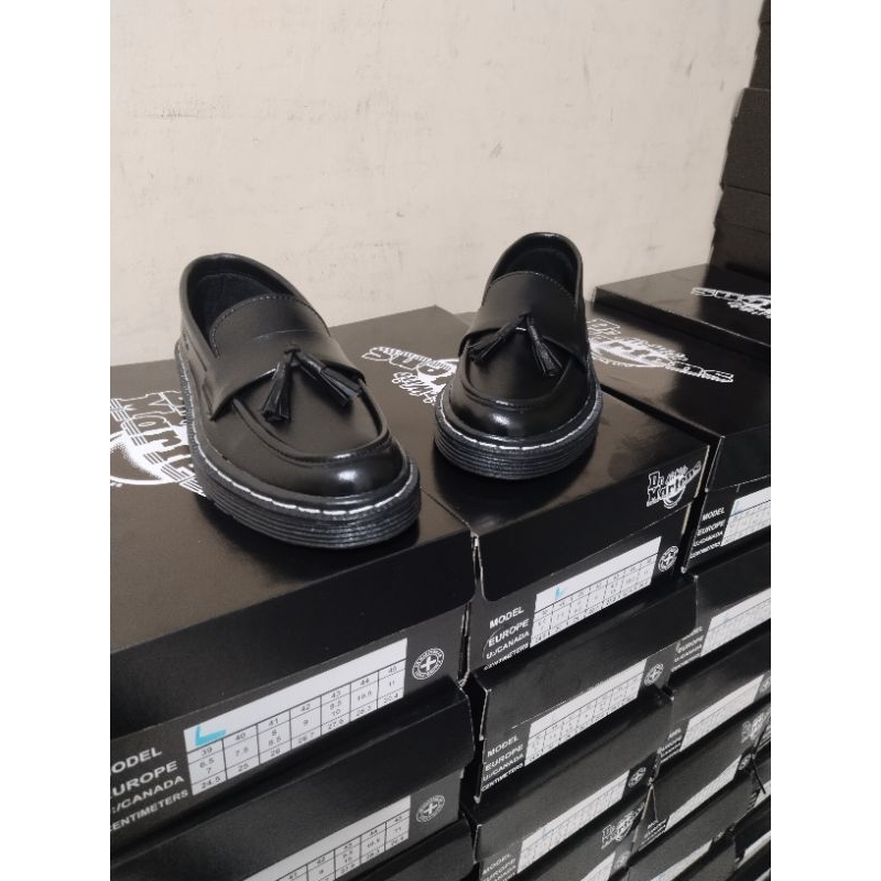 รองเท้า Dokmart CASSUAL SLIP-ON MENS LOAFERS รองเท้า Sockmar SLOP FORMAL