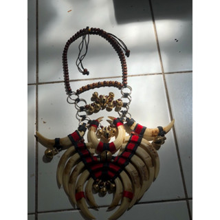 Dayak สร้อยคอ พร้อมจี้กระดิ่ง สไตล์ชนเผ่า kalimantan