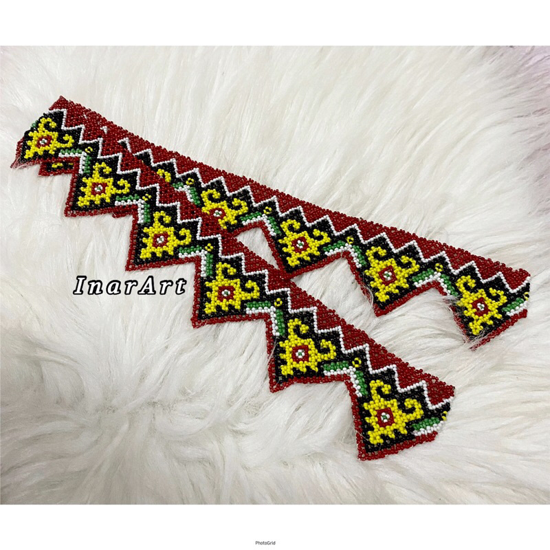 GUNUNGAN BEADS / TRIANGLE BEADS (LARGE)